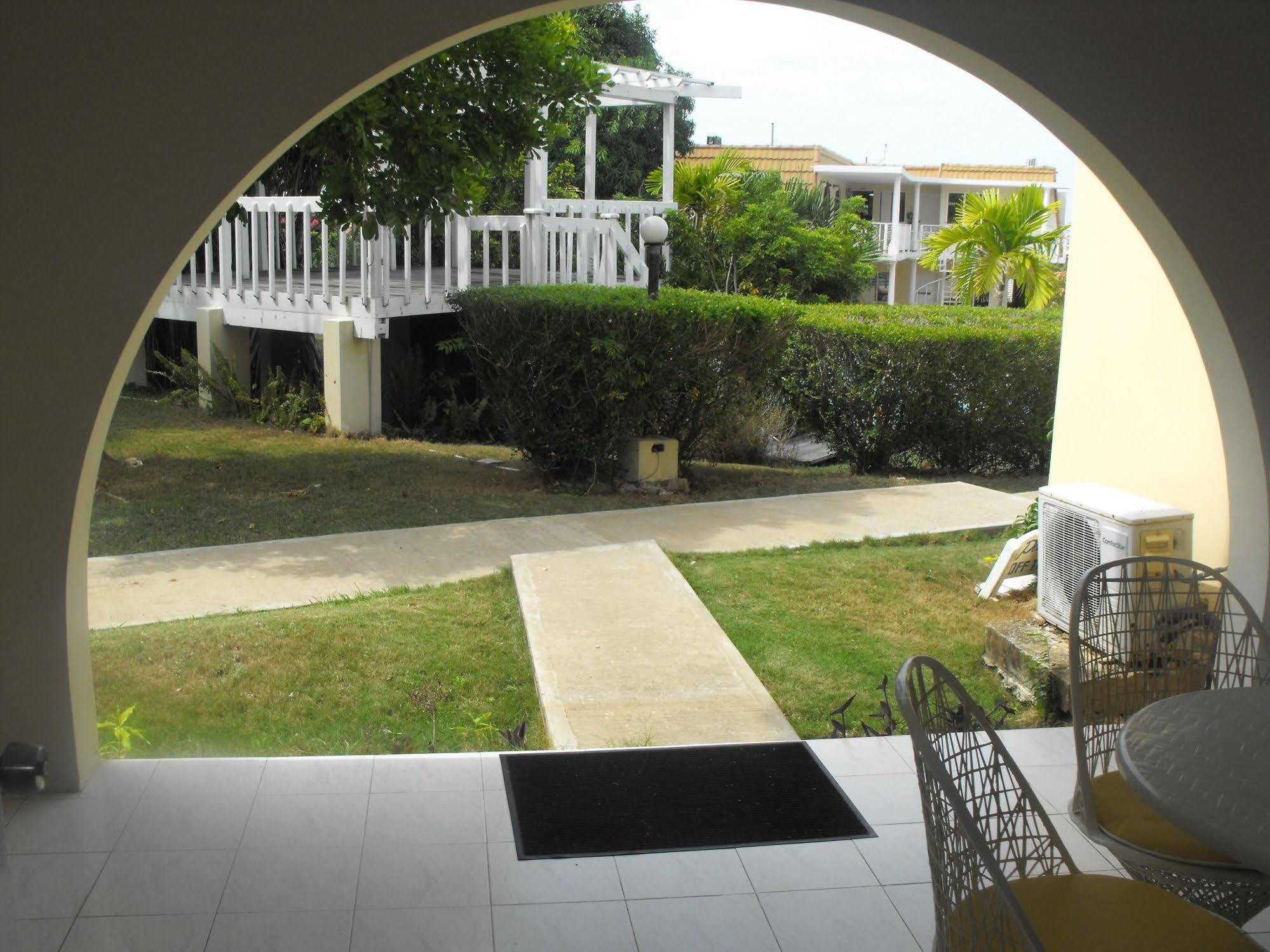 The Atrium At Ironshore Montego Bay Eksteriør bilde